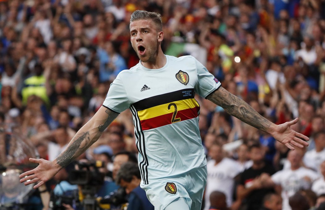 Stoper Toby Alderweireld otevřel proti Maďarsku skóre