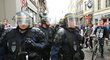 Policisté podle svědků zakročili proti ukrajinským a německým fanouškům pozdě