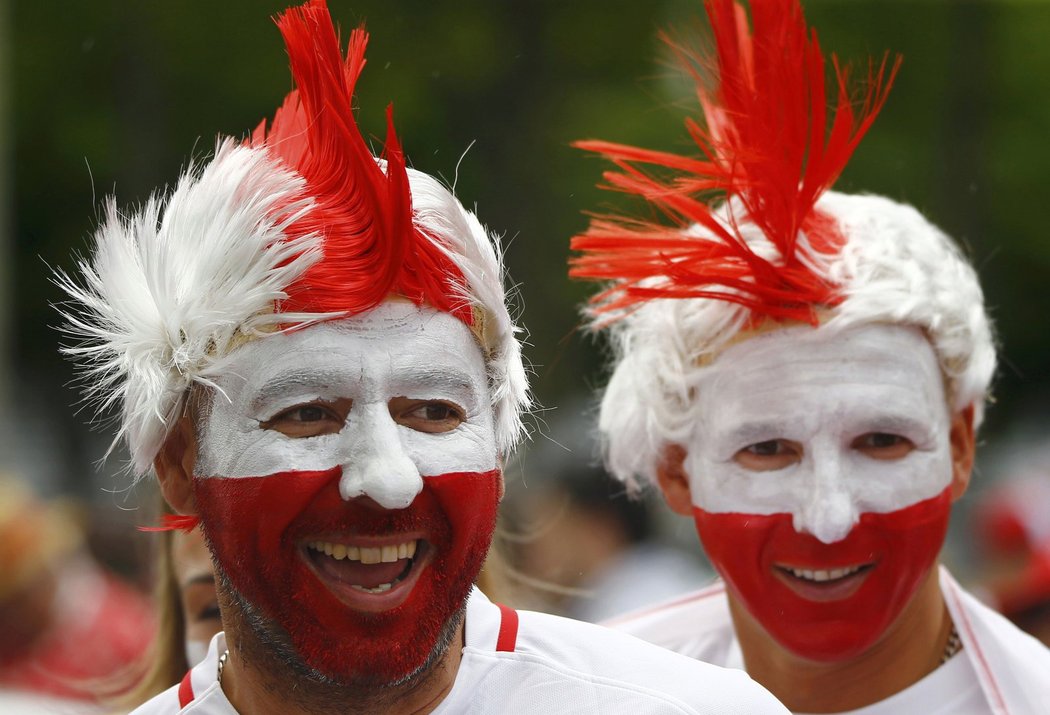 Polští fanoušci před osmifinále EURO 2016, kdy se Polsko utkalo se Švýcarskem.