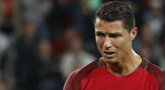 Prokletý Ronaldo: Na EURO dvacet střel a žádný gól, nedal ani penaltu