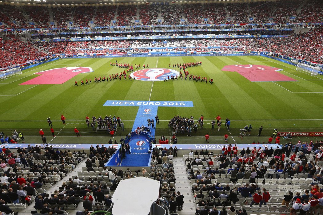 Atmosféra na stadionu v Bordeaux před utkáním