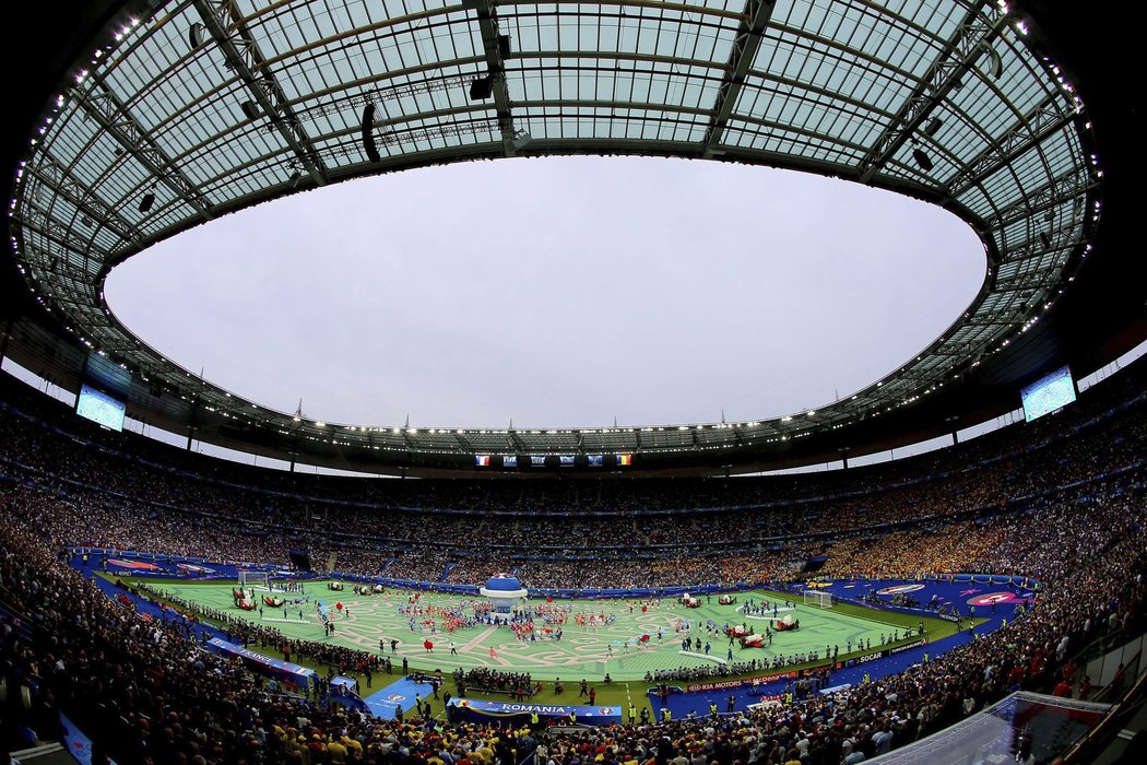 Zaplněný stadion Stade de France
