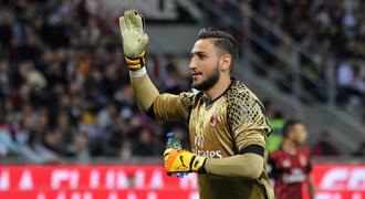 Talent Donnarumma zůstává! V AC Milán prodloužil, přijde i jeho bratr