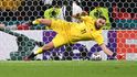 Gianluigi Donnarumma chytil v rozstřelu proti Španělsku penaltu Moratovi Gianluigi Donnarumma chytil v rozstřelu proti Španělsku penaltu Moratovi