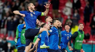 Souboj favoritů o zlato na EURO! Conte nabízí Italům recept na Belgii
