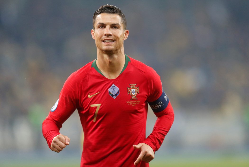 Portugalec Cristiano Ronaldo během kvalifikačního zápasu s Ukrajinou