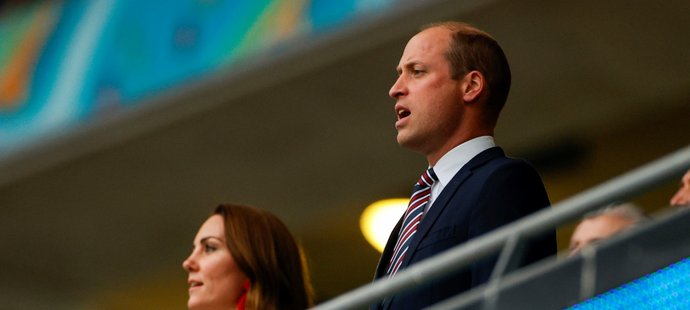 Na finále EURO 2021 ve Wembley nechyběl ani britský princ William s manželkou Kate