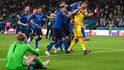 Italové po penaltovém rozstřelu slaví triumf na EURO 2021 