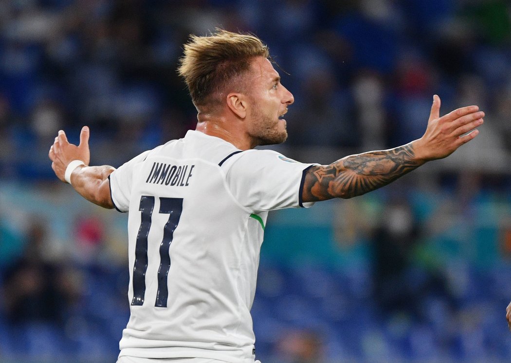 Rozzlobený italský střelec Ciro Immobile