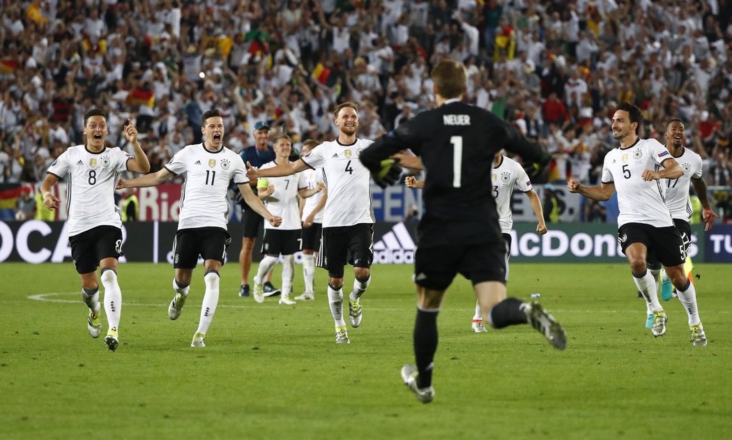 Ve čtvrtfinále EURO Němci vyhráli nad Itálií 6:5 na penalty