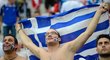 Řečtí fanoušci byli na zahajovacím ceremoniálu v menšině, přesto si ho užívali