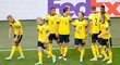 Švédská radost po gólu Emila Forsberga proti Polsku