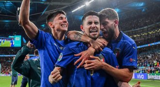 Itálie - Španělsko 2:1 pen. Postup do finále EURO po velkém dramatu!