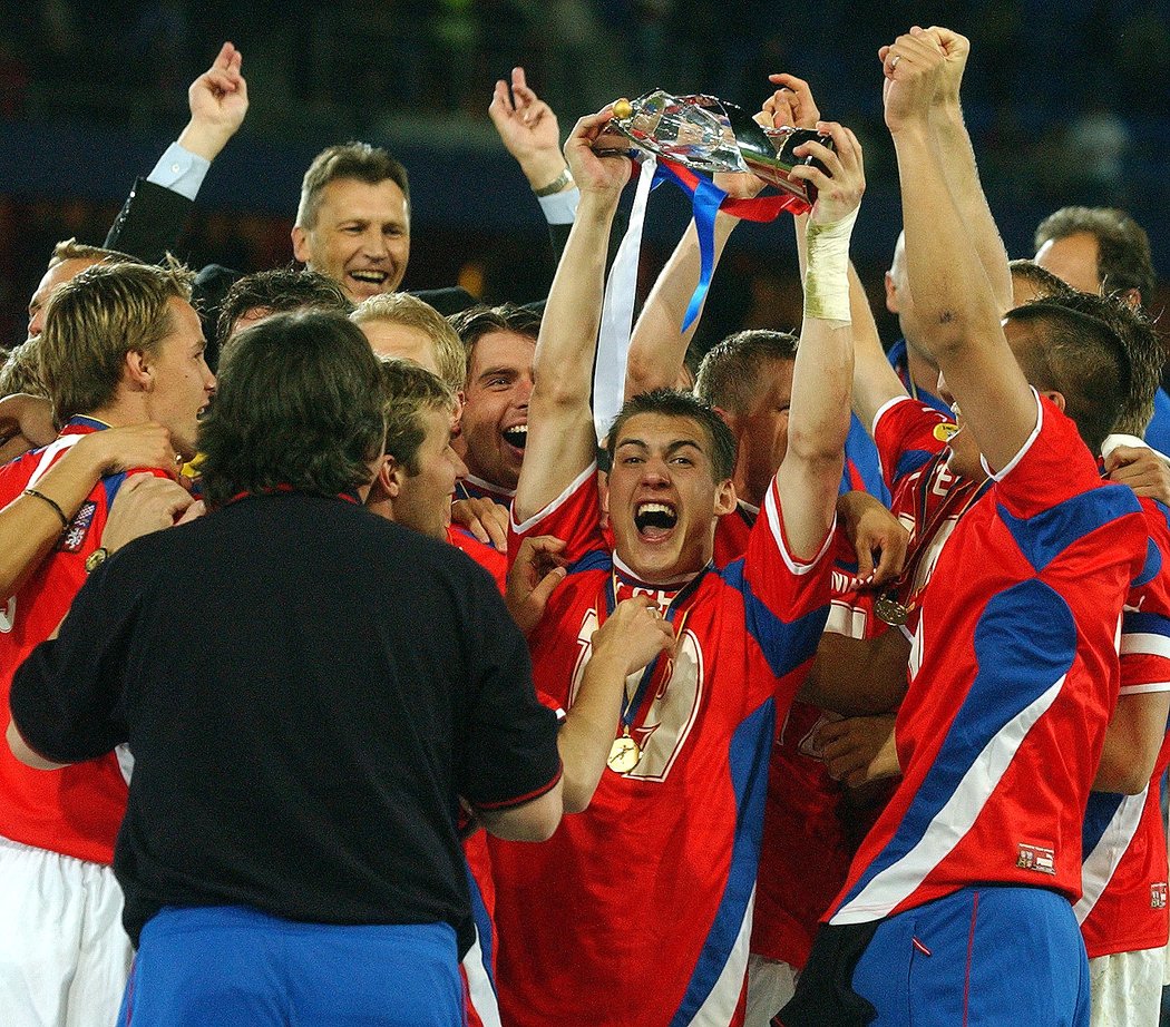 Česká radost po triumfu na EURO U21 2002