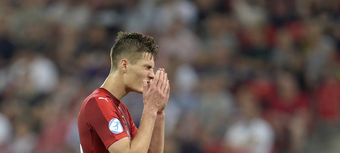 Patrik Schick smutní právem, on ani Češi se do semifinále EURO U21 nepodívají