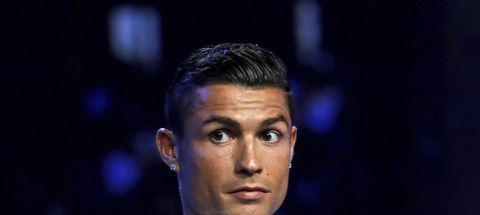 Cristiano Ronaldo obhájil cenu pro nejlepšího fotbalistu Evropy