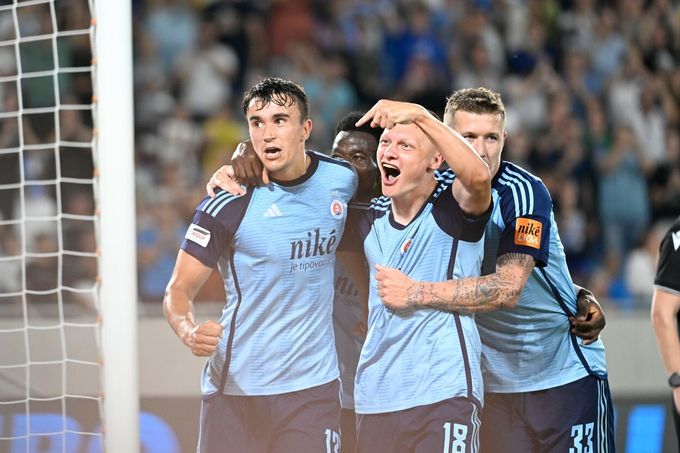 EL: Slovan Bratislava doma vyhrál. Macek naskočil za Lugano v Belgii EL: Slovan Bratislava doma vyhrál. Macek naskočil za Lugano v Belgii