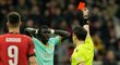 Slávista Diouf dostal za škaredý faul červenou kartu