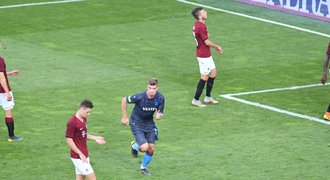 Sparta - Trabzonspor 2:2. Na prázdné Letné domácí ztratili náskok 2:0