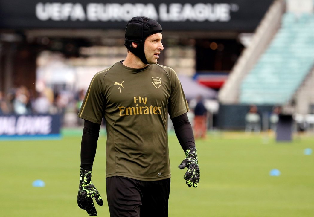 Petr Čech na tréninku Arsenalu před finále Evropské ligy proti Chelsea v ázerbájdžánském Baku