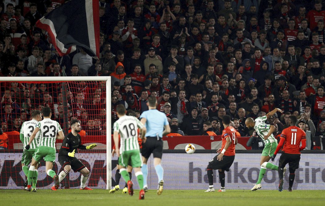 Tomáš Koubek inkasoval při přestřelce Rennes s Betisem tři góly