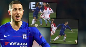 Motal hlavy všem! Hazard předvedl na Slavii akci dne, Král se jen ohlédl