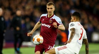 Evropská liga: West Ham v deseti uhrál remízu, nevyhrála ani Barcelona