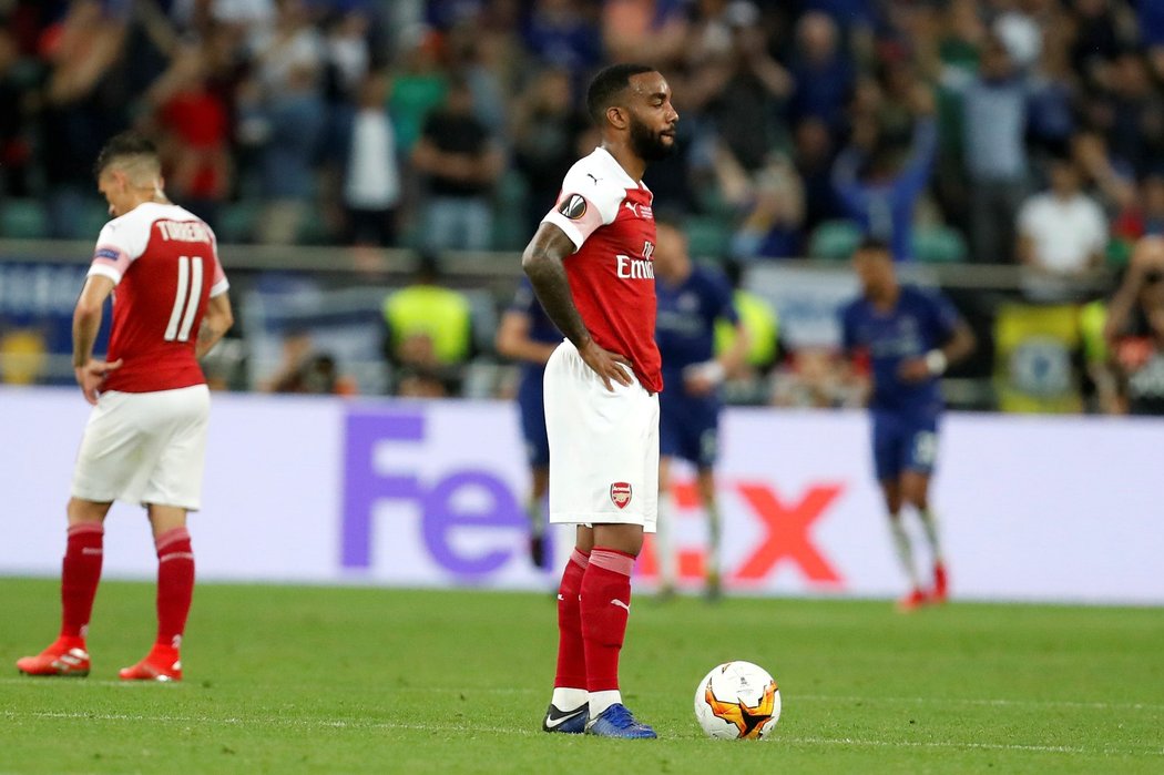 Zklamaný Alexander Lacazette po prohraném finále Evropské ligy