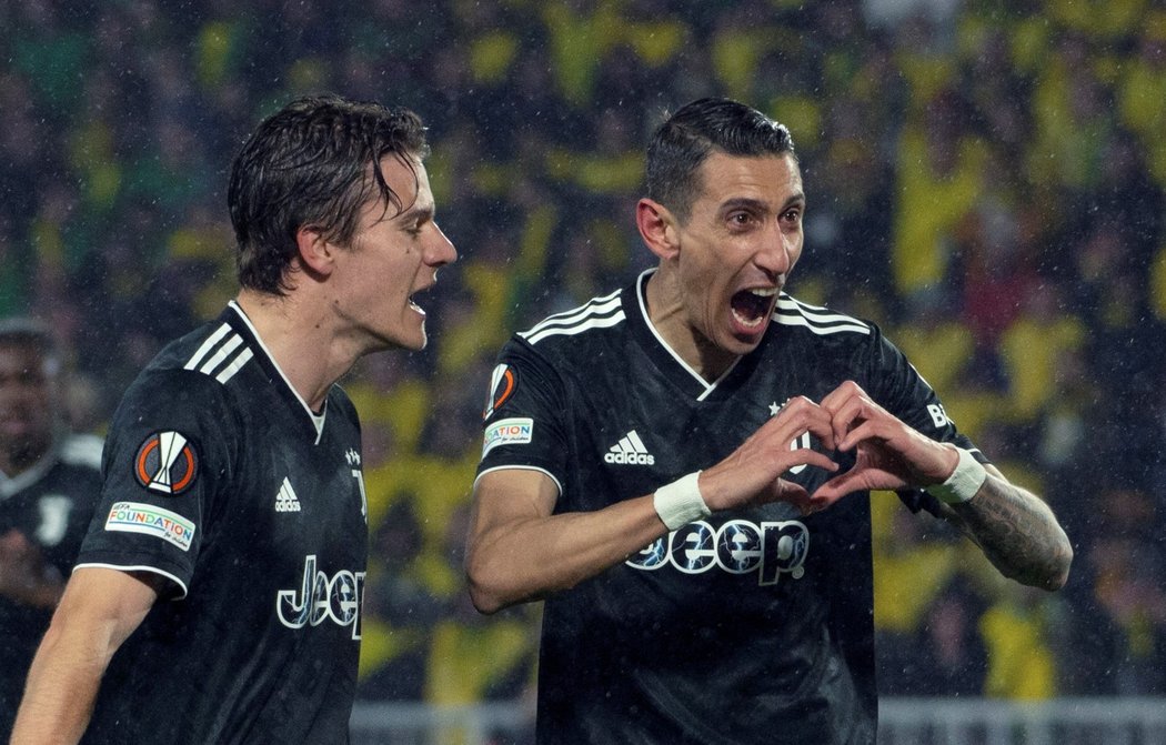 Ángel Di María pomohl Juventusu proti Nantes hattrickem