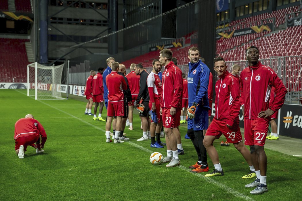 Předzápasový trénink Slavie v Kodani