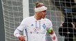 Chorvatský stoper Domagoj Vida, kapitán Dynama Kyjev, měl v utkání Evropské ligy s Young Boys Bern krvavý šrám na hlavě a musel střídat