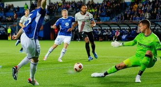 Kapitán Leverkusenu chválil Kováře: Podržel nás. Pomohla i Hložkova šajtle