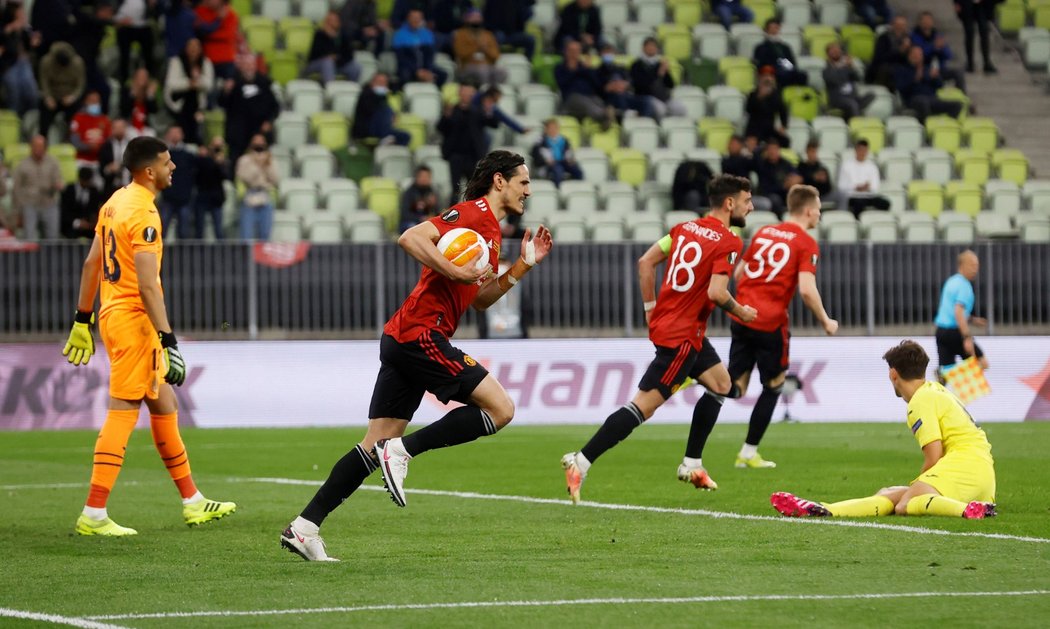 Edinson Cavani vyrovnal finále Evropské ligy mezi jeho Manchesterem United a Villarrealem na 1:1