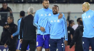 Evra se dočkal rozsudku. Za kopnutí trest od UEFA, z Marseille ho vyhodili