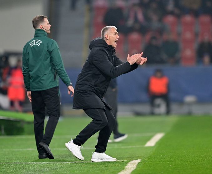 Hyský o bodu Plzně: Jsem na mužstvo pyšný. Dweha skoro svléknul, bylo by to kruté Hyský o bodu Plzně: Jsem na mužstvo pyšný. Dweha skoro svléknul, bylo by to kruté