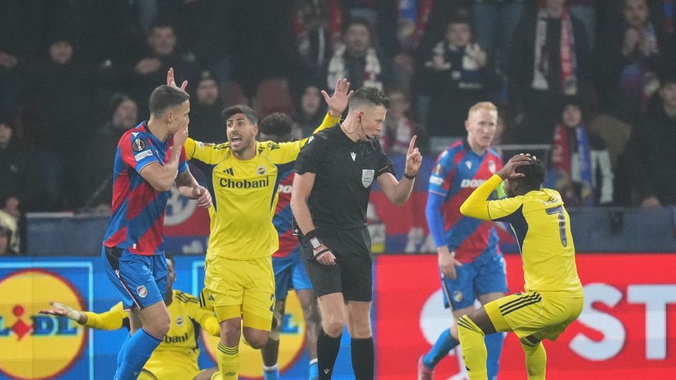 Hosté chtěli penaltu