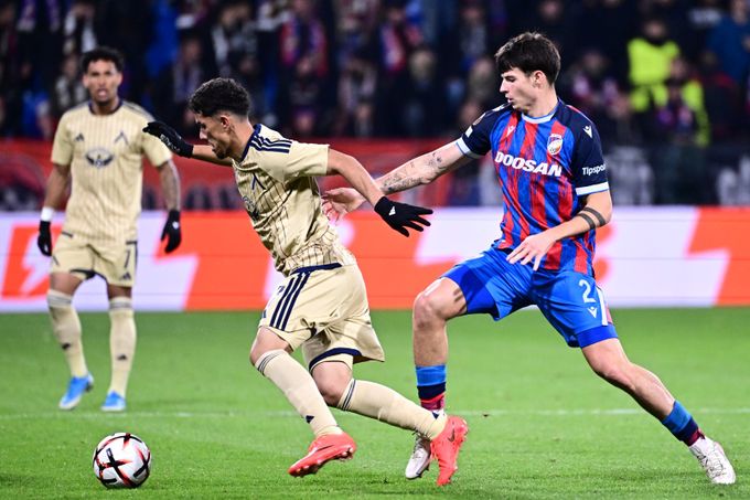 ONLINE: Plzeň - Levski 0:1. Hosté v závěru první půle potrestali velkou chybu Pališčáka ONLINE: Plzeň - Levski 0:1. Hosté v závěru první půle potrestali velkou chybu Pališčáka