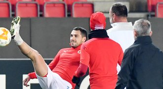 Stanciu jen na lavičce Slavie? Roli hraje forma i Lingrova obětavost