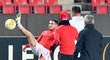 Nicolae Stanciu na předzápasovém tréninku Slavie před utkáním proti Leverkusenu