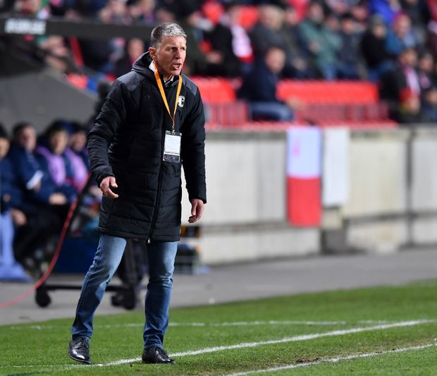 Trenér Slavie Jaroslav Šilhavý při utkání s Astanou Trenér Slavie Jaroslav Šilhavý při utkání s Astanou