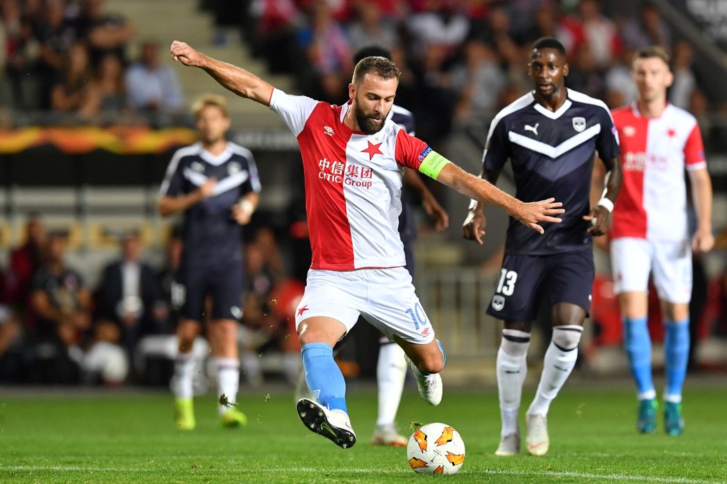 Josef Hušbauer v duelu Evropské ligy mezi Slavií a Bordeaux