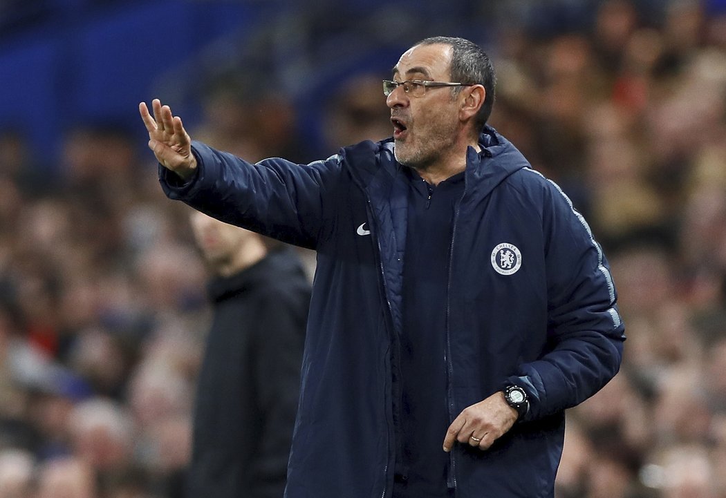 Trenér Chelsea Maurizio Sarri během utkání se Slavií