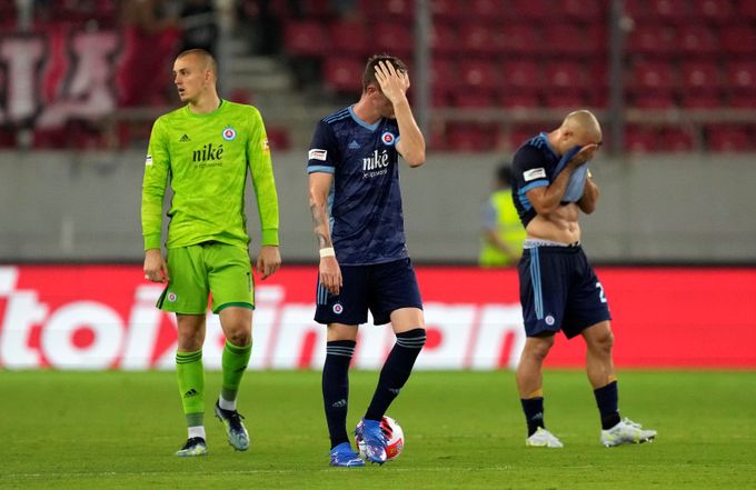 Olympiakos s Vaclíkem uspěl, Slovan padl a zahraje si Konferenční ligu Olympiakos s Vaclíkem uspěl, Slovan padl a zahraje si Konferenční ligu