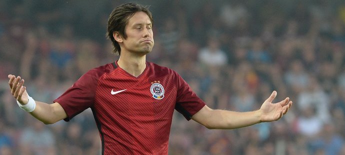 Tomáš Rosický v utkání Sparty s CZ Bělehrad v odvetě 3. předkola Evropské ligy