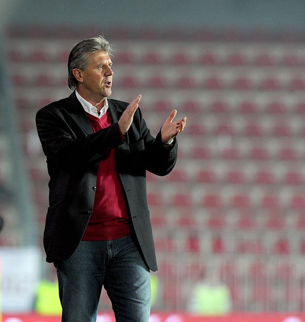 Sparťanský kouč Jozef Chovanec Sparťanský kouč Jozef Chovanec