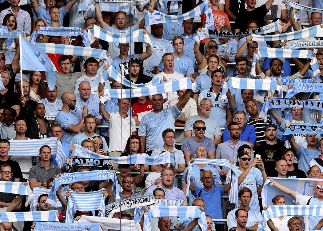 Fanoušci Malmö přišli podpořit Malmö v utkání Ligy mistrů