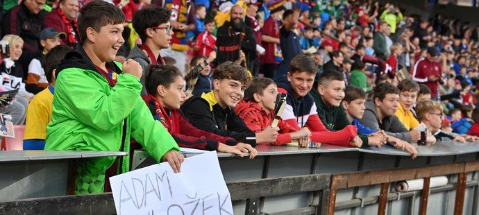 Dětští fanoušci na utkání Evropské ligy Sparta - Rangers