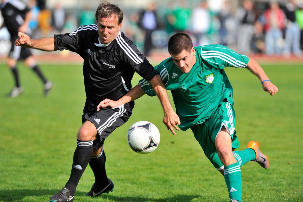 Legendy se ukázaly v Hodoníně. Karel Poborský předvedl, že fotbal stále umí