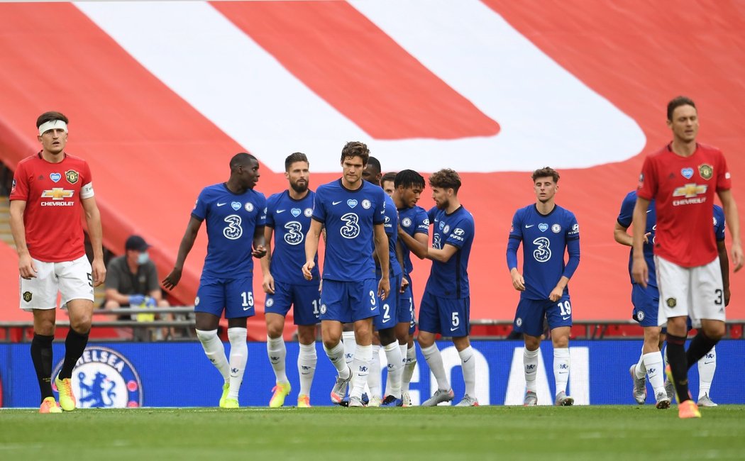 Chelsea porazila v semifinále FA Cupu Manchester United a zahraje si finále ve Wembley proti Arsenalu