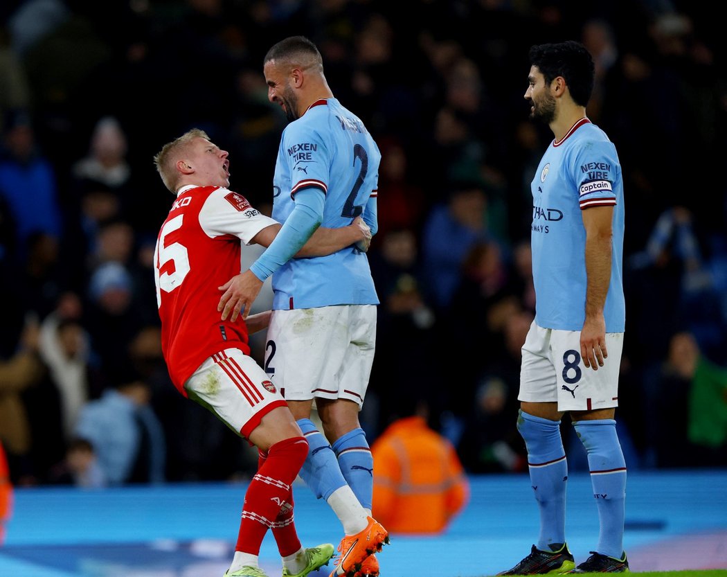 Fotbalisté Manchesteru City vyřadili v FA Cupu Arsenal, rozhodl Nathan Aké